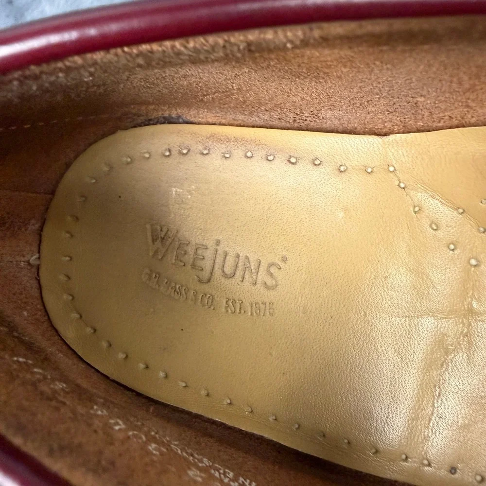 G.H. Bass Weejuns Tassel Loafers Mens 10 Burgundy Kiltie Leather 6152